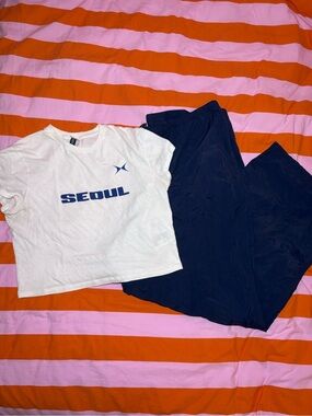 H&M White Tee with Navy 'SEOUL' Graphic